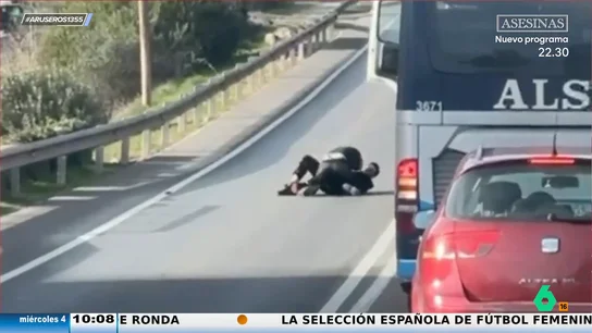 Dos conductores se pelean a puñetazos en medio de la C-55, en Súria Dos conductores se pelean a puñetazos en medio de la C-55, en Súria