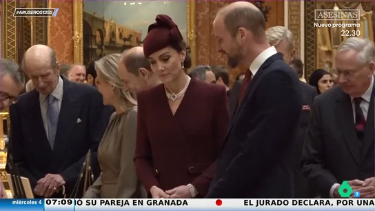 Alfonso Arús alucina con el "feo" gesto del rey Carlos a Kate Middleton: "Es que ni la mira" Alfonso Arús alucina con el "feo" gesto del rey Carlos a Kate Middleton: "Es que ni la mira"