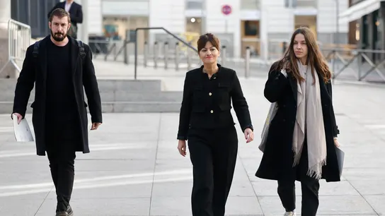 La ministra de Juventud e Infancia llega a la reunión con el PP y los Ejecutivos de Canarias y Ceuta La ministra de Juventud e Infancia llega a la reunión con el PP y los Ejecutivos de Canarias y Ceuta