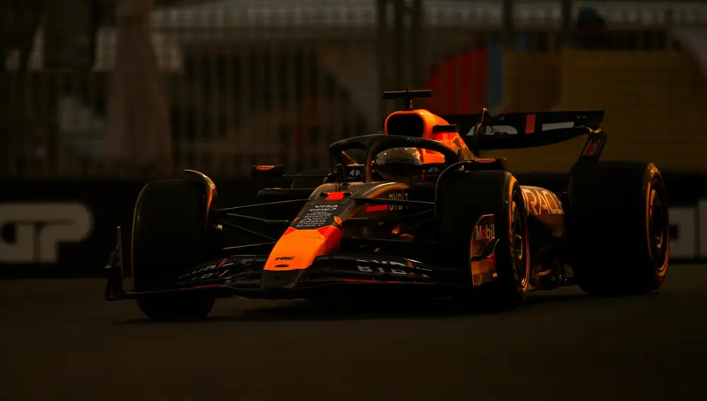 Verstappen y Russell llegan enzarzados en una lucha dialéctica Verstappen y Russell llegan enzarzados en una lucha dialéctica