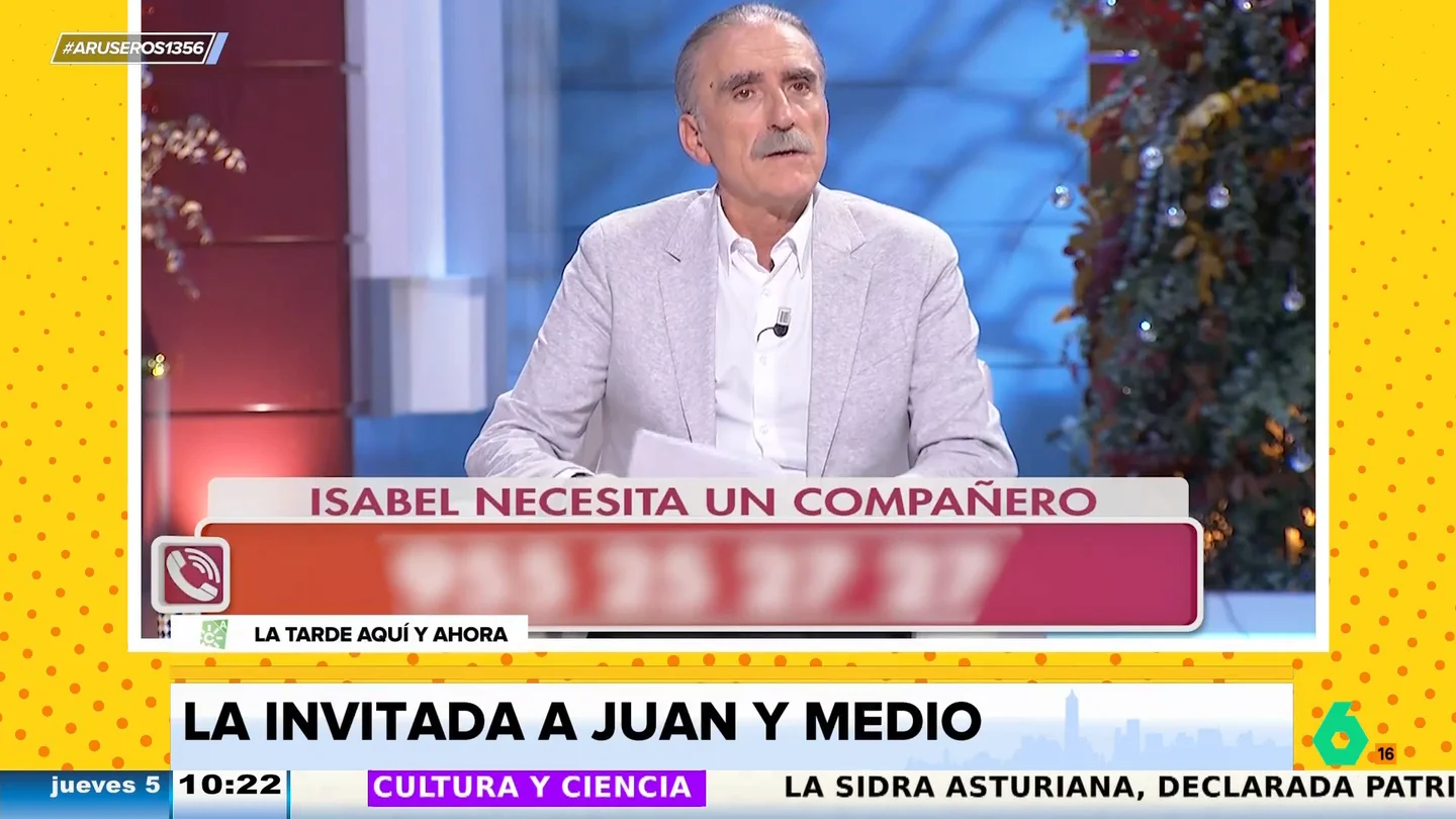 Juan y Medio, sobre su copresentadora, Eva Ruiz: "Está esperando que caiga el cadáver para sentarse aquÍ" Juan y Medio, sobre su copresentadora, Eva Ruiz: "Está esperando que caiga el cadáver para sentarse aquÍ"