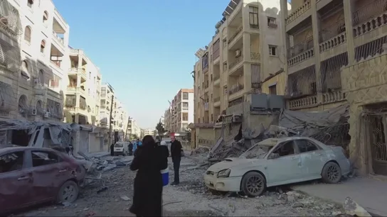 Alepo, Hama y ahora Homs: los rebeldes en Siria acechan la tercera ciudad del país. Alepo, Hama y ahora Homs: los rebeldes en Siria acechan la tercera ciudad del país.