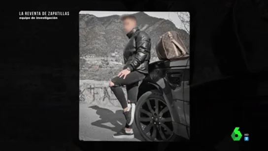 Equipo de Investigación desvela el alto tren de vida de un joven que vende zapatillas falsificadas: de un coche de más de 100.000 euros a bolsos de marca Equipo de Investigación desvela el alto tren de vida de un joven que vende zapatillas falsificadas: de un coche de más de 100.000 euros a bolsos de marca