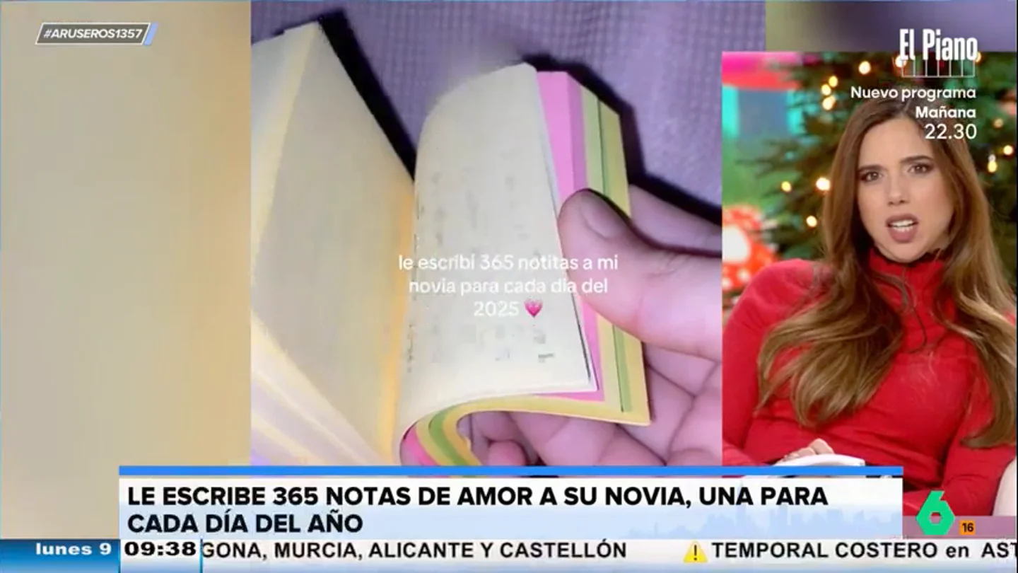 Un joven le escribe 365 notas de amor a su novia para cada día de 2025 Un joven le escribe 365 notas de amor a su novia para cada día de 2025