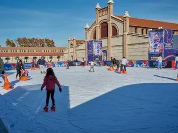 Pista de hielo Matadero Madrid Pista de hielo Matadero Madrid