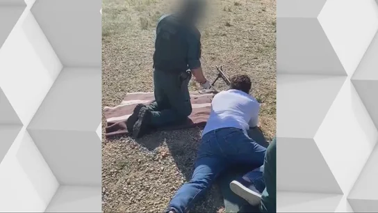 Aldama pegando tiros con la Guardia Civil. Aldama pegando tiros con la Guardia Civil.