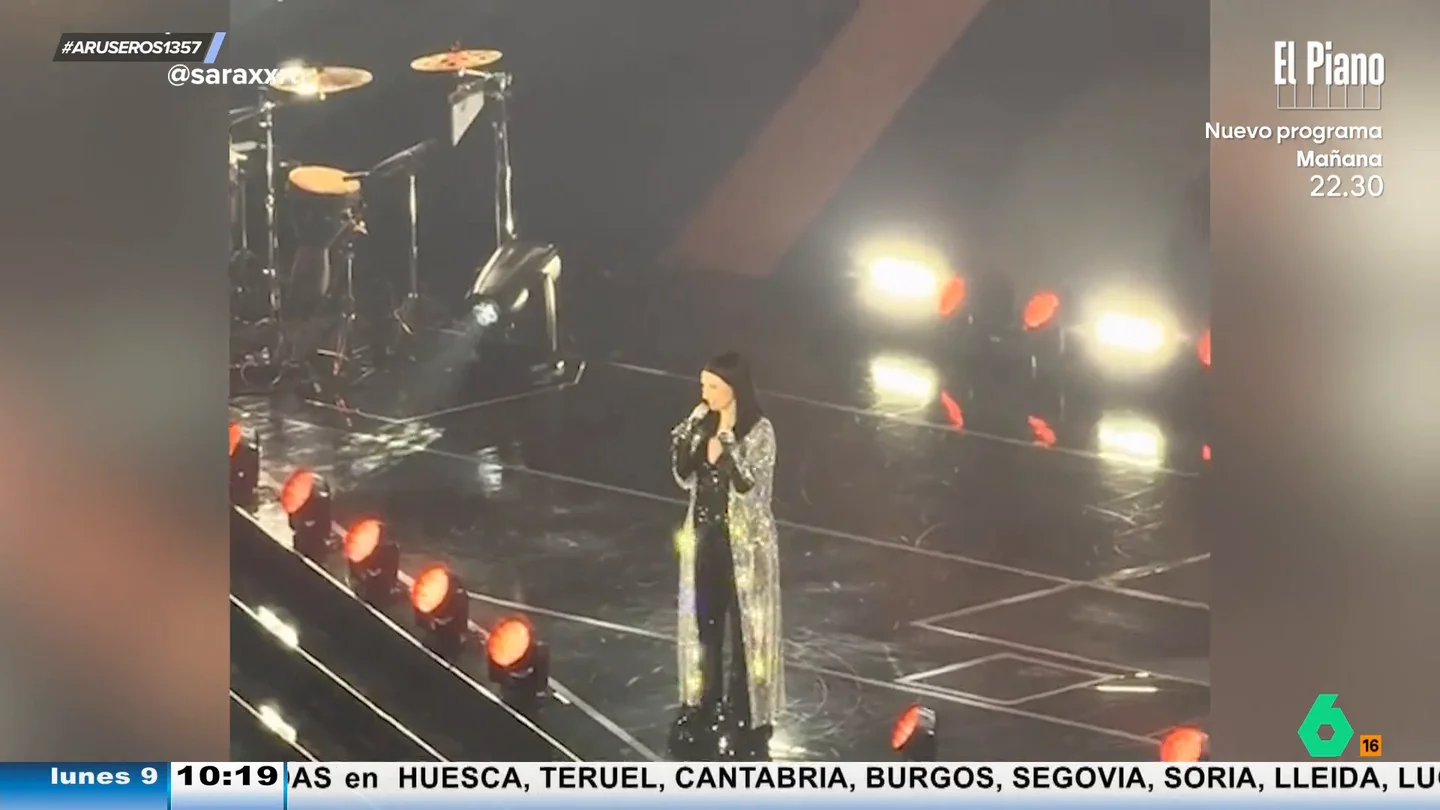 Laura Pausini, tras arrasar en España: "Quien diga que las mujeres no logran nada tras los 40, que se vayan a la mierda" Laura Pausini, tras arrasar en España: "Quien diga que las mujeres no logran nada tras los 40, que se vayan a la mierda"