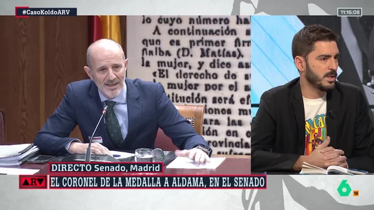 Juanma Lamet reacciona a las explicaciones del coronel que condecoró a Aldama: "Se le ve apurado, pero no vale con esto" Juanma Lamet reacciona a las explicaciones del coronel que condecoró a Aldama: "Se le ve apurado, pero no vale con esto"