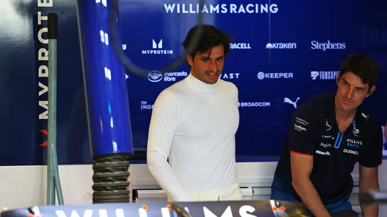 Carlos Sainz en el box de Williams Carlos Sainz en el box de Williams