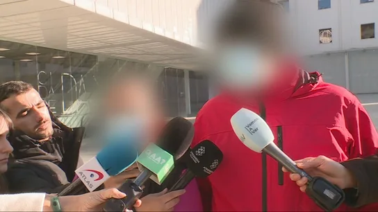 La madre de un menor agredido por los 'matones' de Vigo asegura que "si no tuviera autoestima, estaríamos hablando de un suicidio" La madre de un menor agredido por los 'matones' de Vigo asegura que "si no tuviera autoestima, estaríamos hablando de un suicidio"