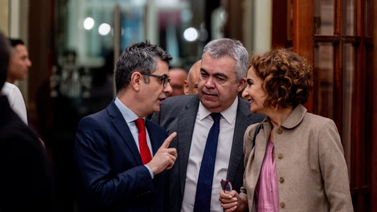 Félix Bolaños, Santos Cerdán y María Jesús Montero en el Congreso.  Félix Bolaños, Santos Cerdán y María Jesús Montero en el Congreso.