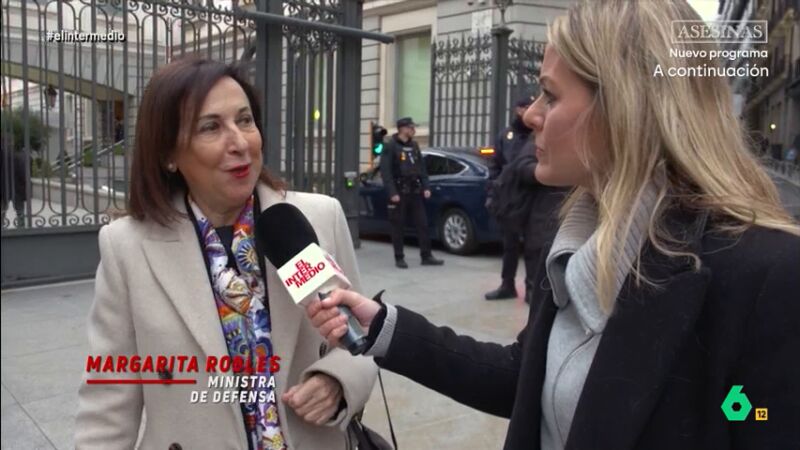 "Imagínese qué pasaría": Margarita Robles ironiza sobre un posible acuerdo entre PP y Junts para desbancar al Gobierno