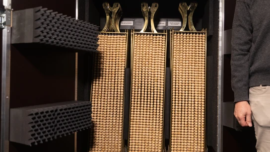 Vista de las bolas de los bombos del Sorteo Extraordinario de Navidad, en el Teatro Real, a 15 de diciembre de 2023, en Madrid (España). Vista de las bolas de los bombos del Sorteo Extraordinario de Navidad, en el Teatro Real, a 15 de diciembre de 2023, en Madrid (España).