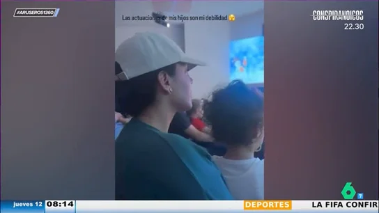 Georgina Rodríguez se emociona al ver la función de Navidad de sus hijos: "Son mi debilidad" Georgina Rodríguez se emociona al ver la función de Navidad de sus hijos: "Son mi debilidad"