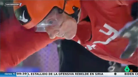 La sorprendente celebración de cumpleaños de un anciano: así se mete en un túnel de viento a sus 102 años La sorprendente celebración de cumpleaños de un anciano: así se mete en un túnel de viento a sus 102 años