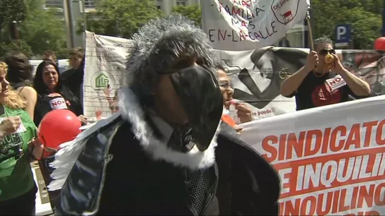 Manifestación contra los fondos buitres, en una imagen de archivo. Manifestación contra los fondos buitres, en una imagen de archivo.