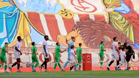 Derbi sevillano en el Sánchez Pizjuán Derbi sevillano en el Sánchez Pizjuán