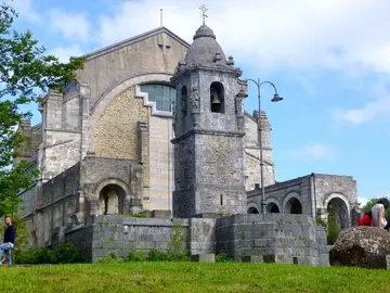 Santuario de Urkiola Santuario de Urkiola