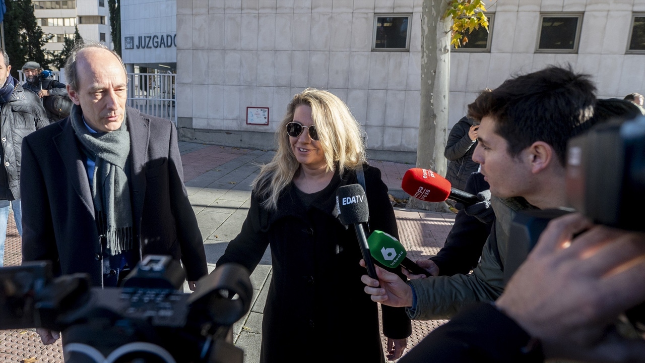 Las acusaciones populares del caso Begoña Gómez piden al juez Peinado que investigue el patrimonio de su asesora