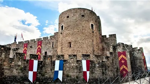 Castillo de la Adrada Castillo de la Adrada