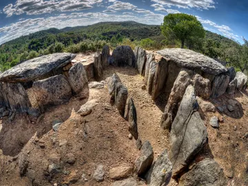 Dolmen de El Riscal-La Veguilla Dolmen de El Riscal-La Veguilla