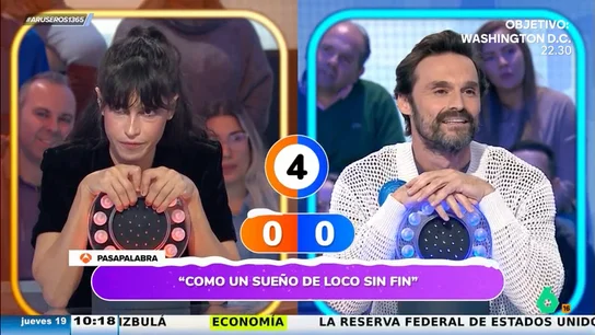 El divertido 'dardo' de Nerea Barros a Roberto Leal en 'Pasapalabra': "Nos habéis dado una pista de mierda"El divertido 'dardo' de Nerea Barros a Roberto Leal en 'Pasapalabra': "Nos habéis dado una pista de mierda"El divertido 'dardo' de Nerea Barros a Roberto Leal en 'Pasapalabra': "Nos habéis dado una pista de mierda" El divertido 'dardo' de Nerea Barros a Roberto Leal en 'Pasapalabra': "Nos habéis dado una pista de mierda"