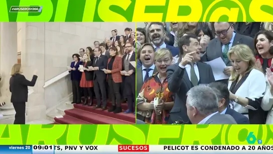 Alfonso Arús, sobre los villancicos de los políticos andaluces y catalanes: "Lo próximo será que aparezca Bisbal con el 'burrito sabanero'" Alfonso Arús, sobre los villancicos de los políticos andaluces y catalanes: "Lo próximo será que aparezca Bisbal con el 'burrito sabanero'"
