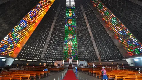 Interior de la Catedral de Río de Janeiro Interior de la Catedral de Río de Janeiro