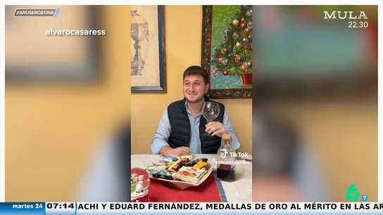 Un tiktoker explica cómo ser un buen cuñado español en las comidas de Navidad: "Yo licor de hierbas, que soy vegetariano" Un tiktoker explica cómo ser un buen cuñado español en las comidas de Navidad: "Yo licor de hierbas, que soy vegetariano"