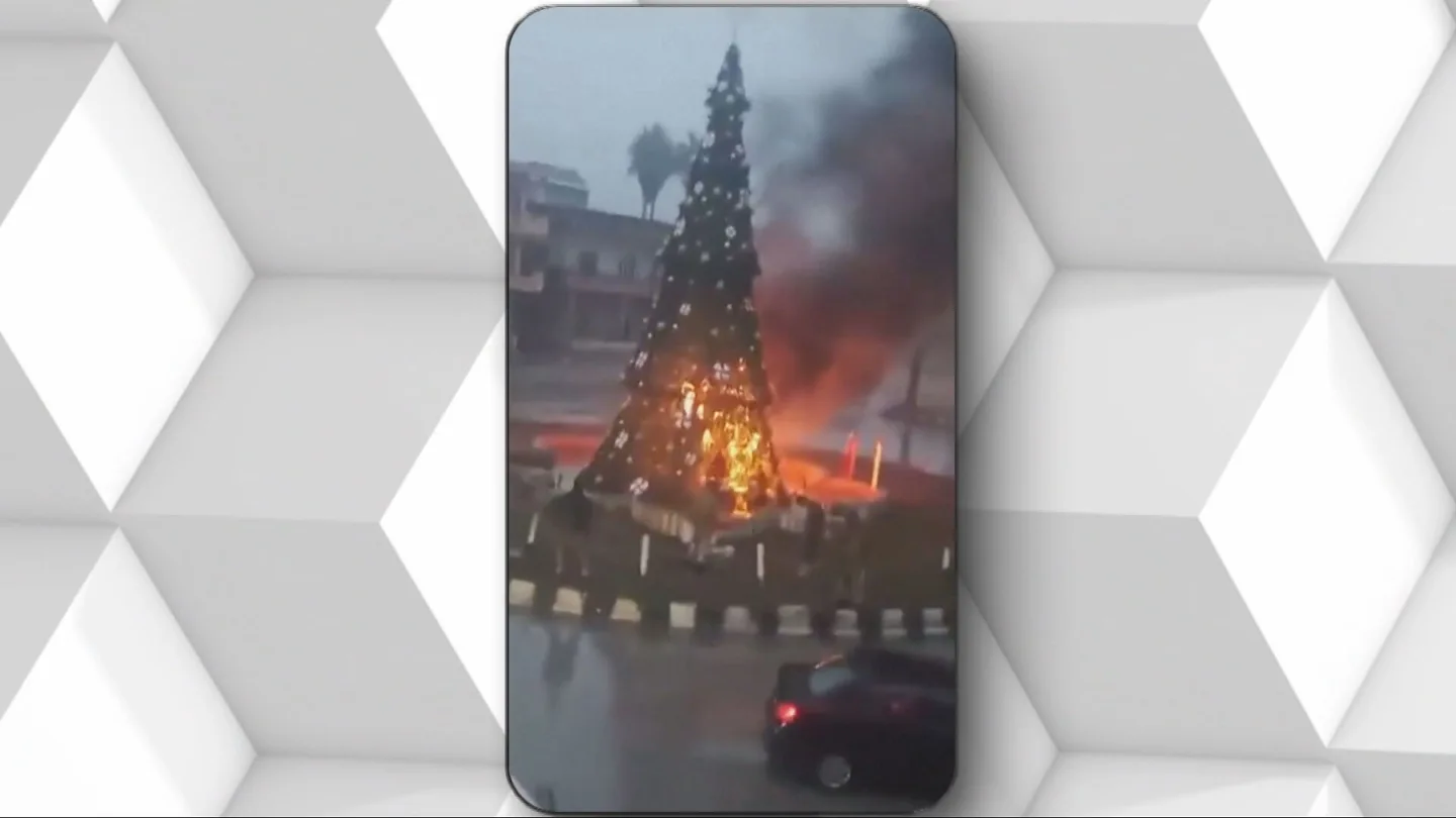 Árbol de Navidad en Siria Árbol de Navidad en Siria