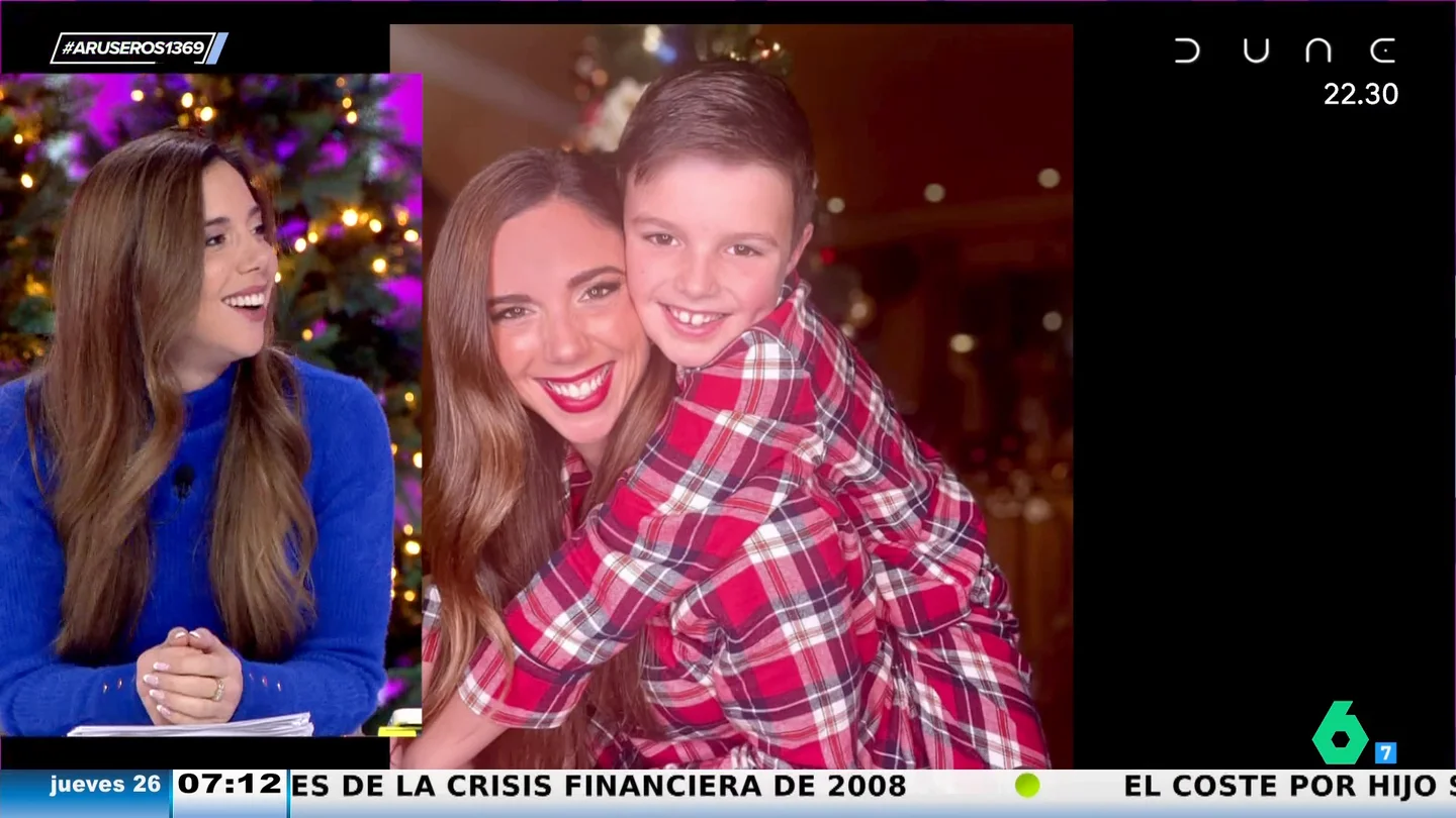 La tierna foto de Tatiana Arús con su hijo Axel en pijama para felicitar la Navidad La tierna foto de Tatiana Arús con su hijo Axel en pijama para felicitar la Navidad