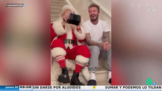 Patricia Benítez, al ver a David Beckham cantando un villancico: "Hay pintas que solo él puede permitirse" David Beckham