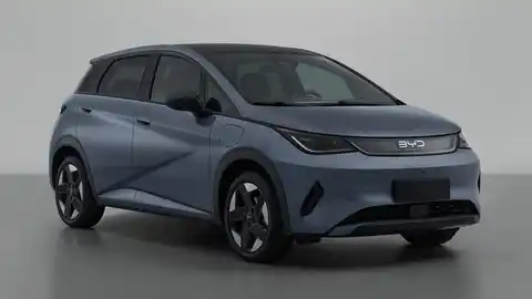 El más barato de BYD se renueva y así es la nueva versión de 2025 que tendremos en Europa BYD Dolphin 2025