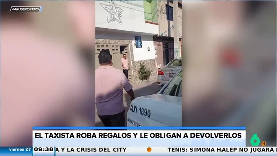 Un taxista roba los regalos en la víspera de Nochebuena y es obligado a devolverlos: en México. Un taxista roba los regalos en la víspera de Nochebuena y es obligado a devolverlos: en México.
