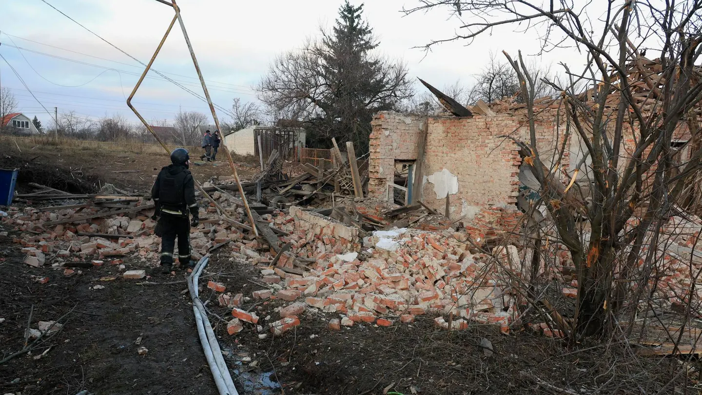 Edificio destruido por la guerra entre Rusia y Ucrania Edificio destruido por la guerra entre Rusia y Ucrania