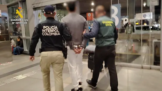 La Guardia Civil ha desmantelado una red de venta fraudulenta de mascotas. La Guardia Civil ha desmantelado una red de venta fraudulenta de mascotas.