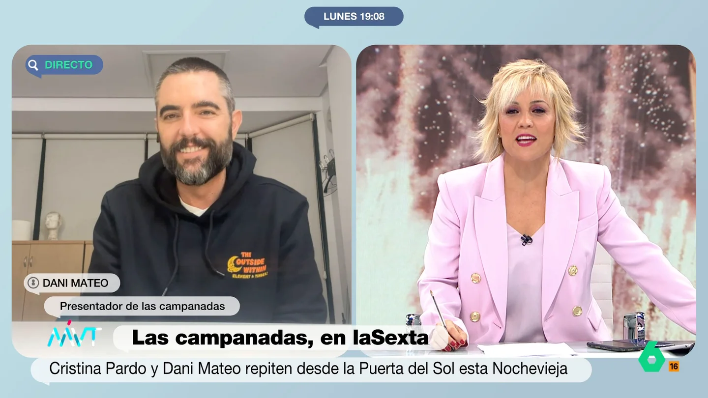 Dani Mateo asegura a Cristina Pardo que lo tiene todo preparado para las campanadas: "Llevamos bromas muy graciosas" Dani Mateo asegura a Cristina Pardo que lo tiene todo preparado para las campanadas: "Llevamos bromas muy graciosas"