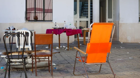 Vista del lugar del tiroteo, en el que ha muerto un hombre y otras tres personas han resultado heridas, en Puente Genil Vista del lugar del tiroteo, en el que ha muerto un hombre y otras tres personas han resultado heridas, en Puente Genil