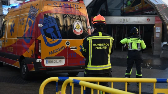 Un panel informativo indica que no hay servicio de Cercanías, en la estación de Sol, a 1 de enero de 2025, en Madrid (España) Un panel informativo indica que no hay servicio de Cercanías, en la estación de Sol, a 1 de enero de 2025, en Madrid (España)