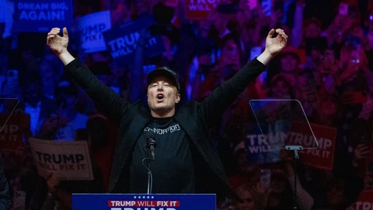 Elon Musk, durante un mitin de Donald Trump Elon Musk, durante un mitin de Donald Trump