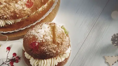 Roscón de Reyes y Corazón de Roscón de Rodilla Roscón de Reyes y Corazón de Roscón de Rodilla