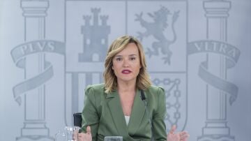 La ministra Portavoz, Pilar Alegr&iacute;a, durante una rueda de prensa 