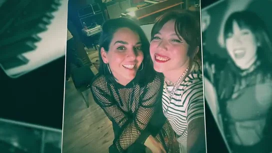 "¡Acha, tía!": la sorpresa de Ruth Lorenzo al encontrarse con una amiga de Murcia en 'El Piano' "¡Acha, tía!": la sorpresa de Ruth Lorenzo al encontrarse con una amiga de Murcia en 'El Piano'