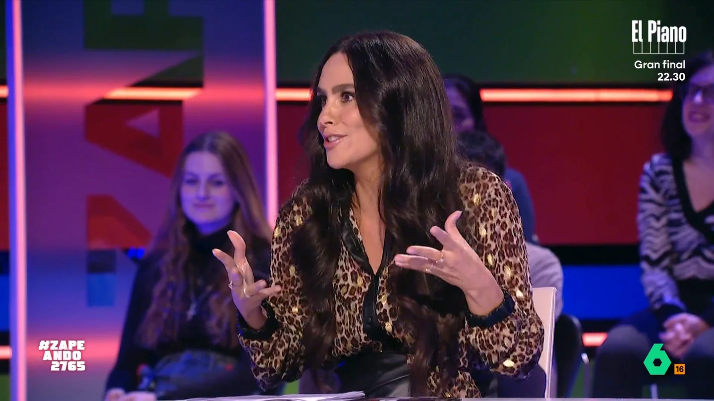 Cristina Pedroche, sobre el posible compromiso entre Zendaya y Tom Holland: "¡Me encanta!" Cristina Pedroche, sobre el posible compromiso entre Zendaya y Tom Holland: "¡Me encanta!"