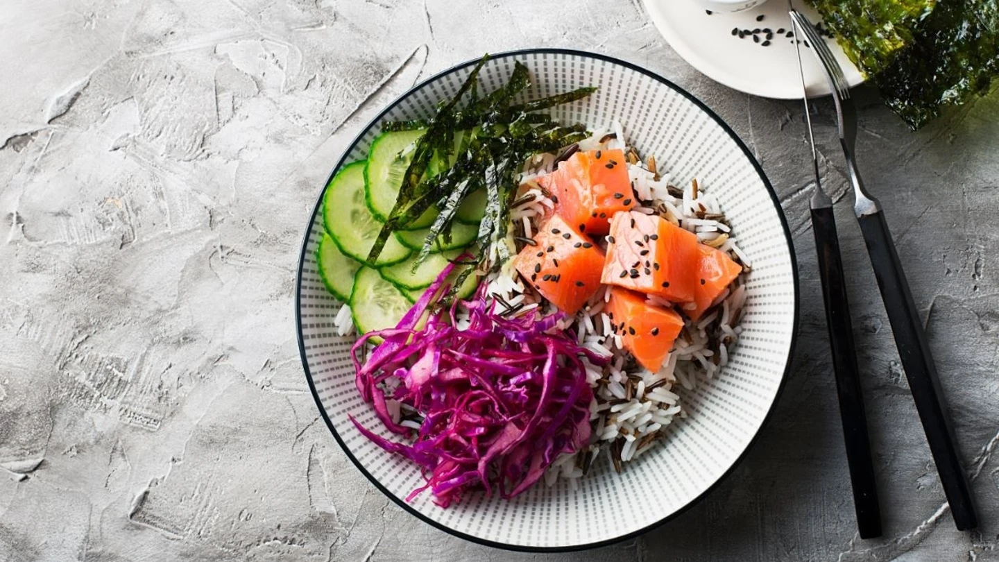 Plato de poke. Plato de poke.
