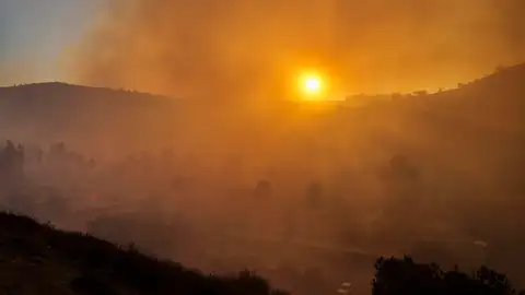 los fenómenos extremos se asocian con el cambio climático los fenómenos extremos se asocian con el cambio climático