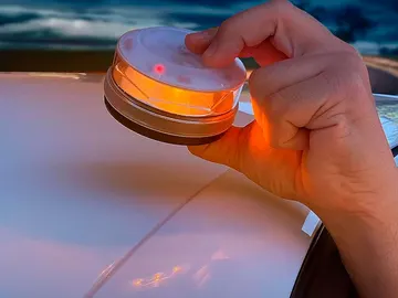 Una luz de señalización V16 Una luz de señalización V16