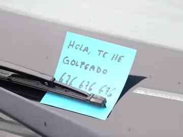 Nota en el coche Nota en el coche