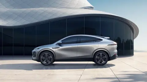 El rival chino del Tesla Model Y es más barato y más completo: 4x4, más de 400 CV y 500 km de autonomía Xpeng G6