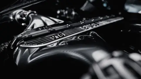 Un V16 más brutal que el W16 de Bugatti, de 8,3 litros, en un coche de casi 1800 CV con Etiqueta Cero Bugatti Tourbillon